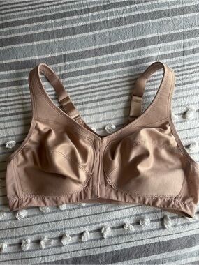Glamorise MagicLift Front Closure Posture Back Bra Size 38C
